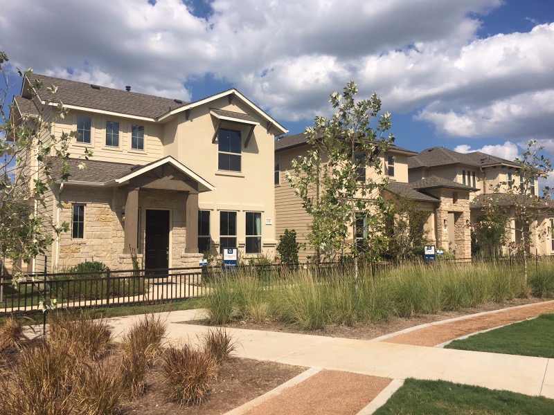 neighborhoods near austin airport park east