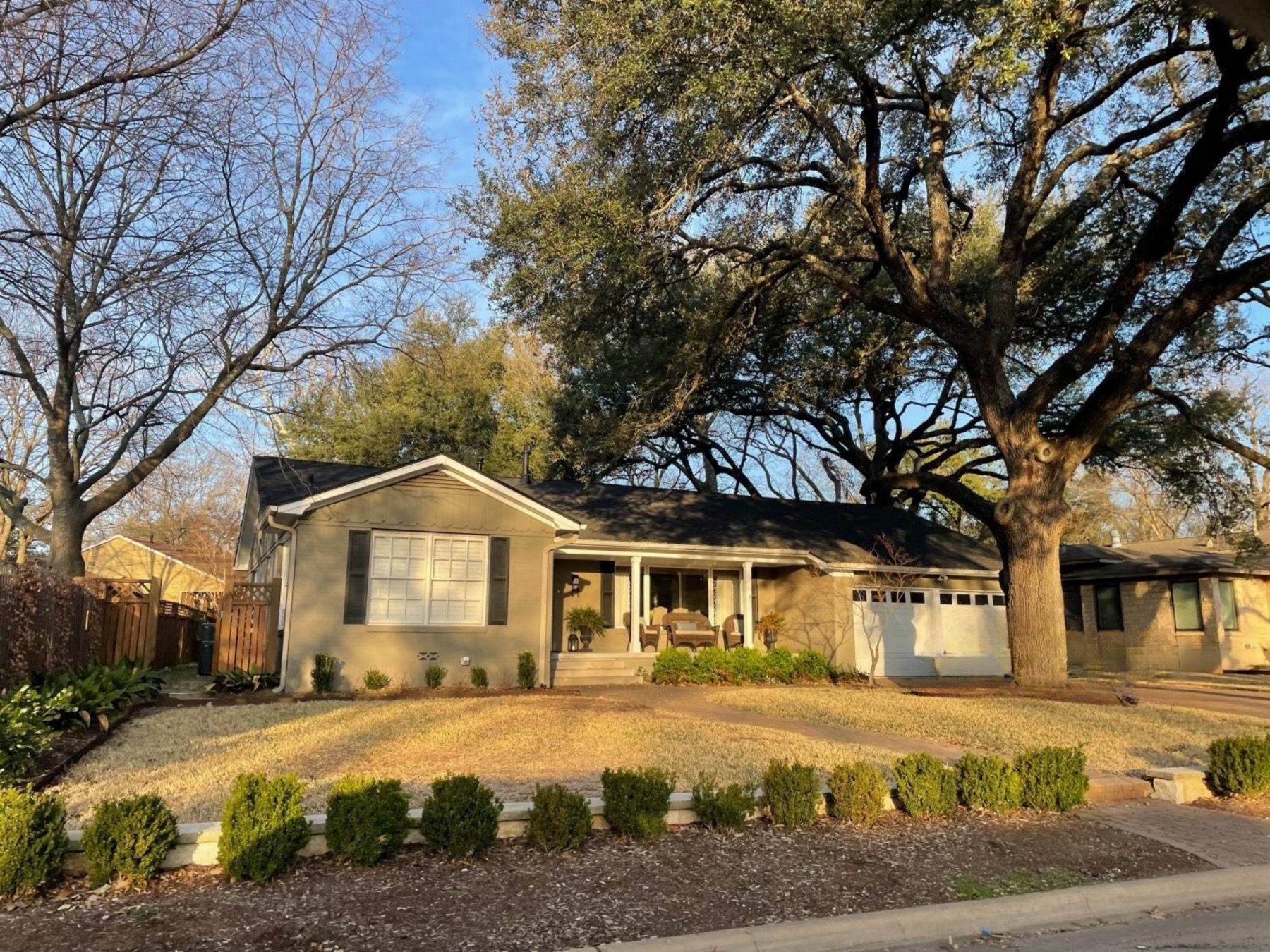highland park west home with 2 car garage Austin tx 78731