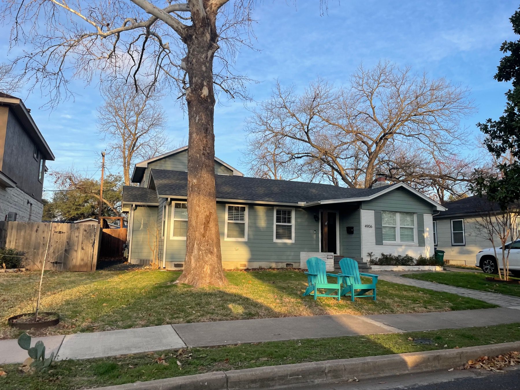 home in Austin 78731 highland village