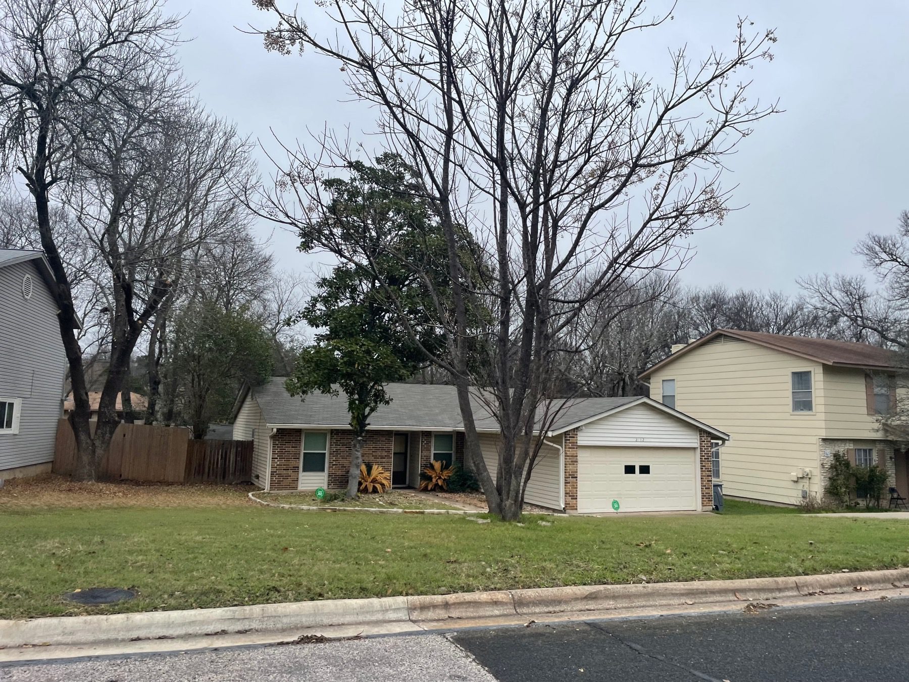 southwest oaks home on large lot Austin 78745
