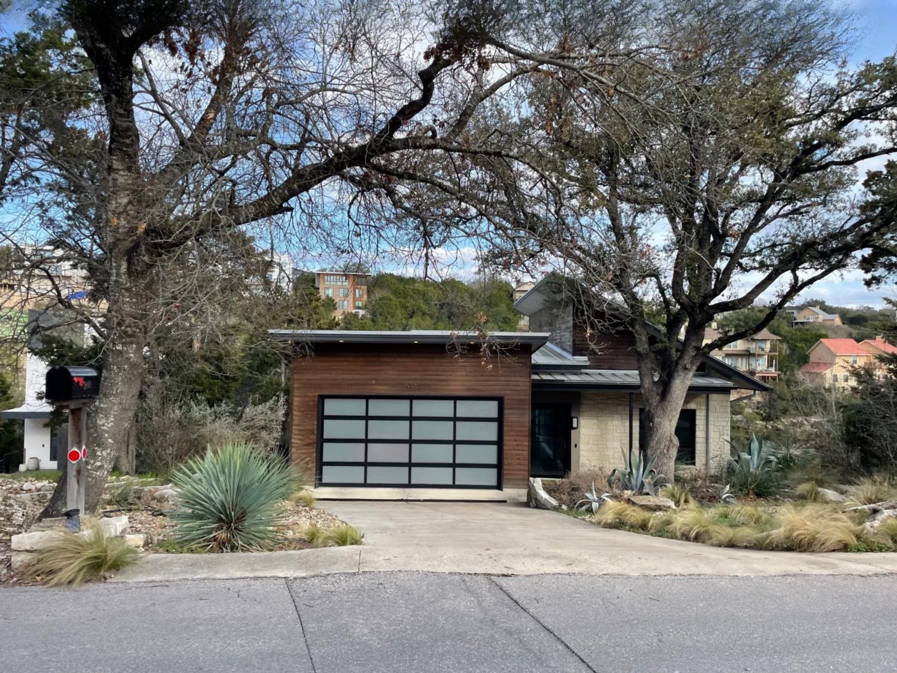 austin neighborhoods lowest property tax rate best schools apache shores