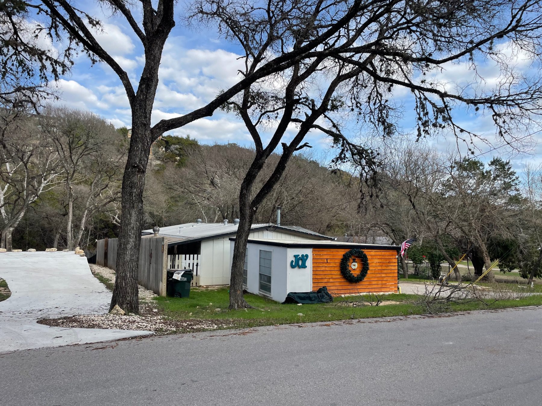 apache shores one story home in Austin 78734