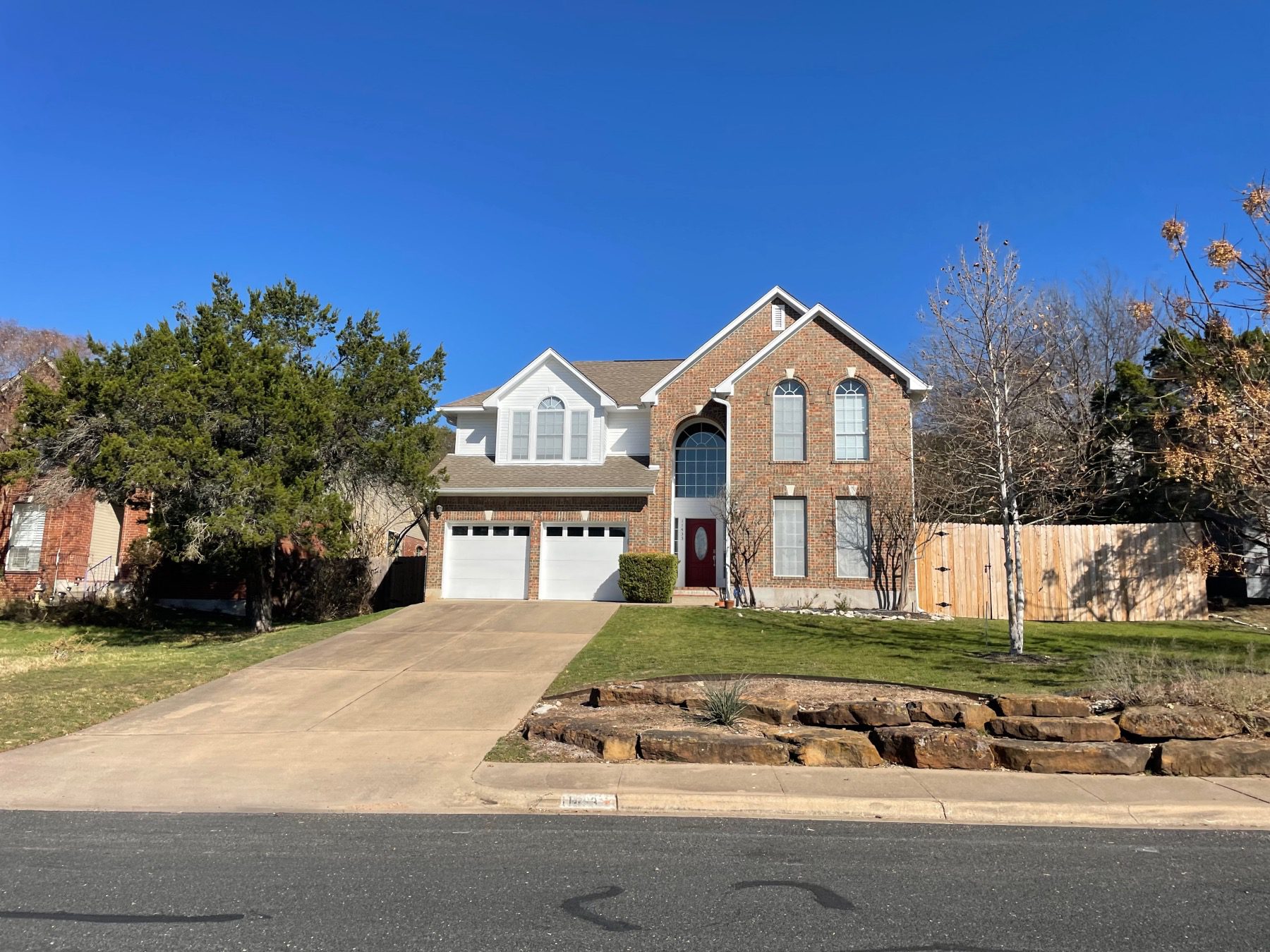 Austin home in tanglewood estates 78750