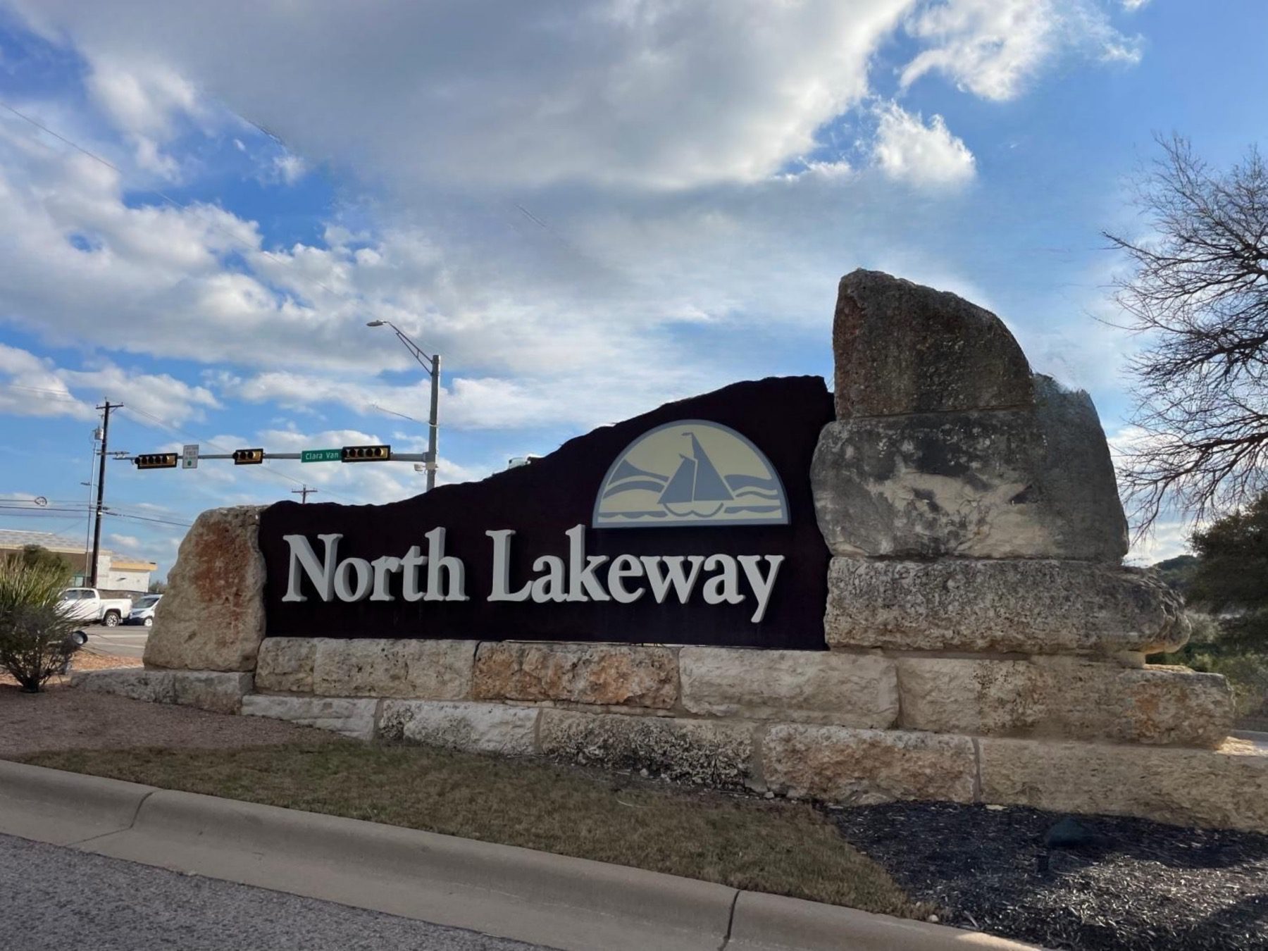 north lakeway village neighborhood guide