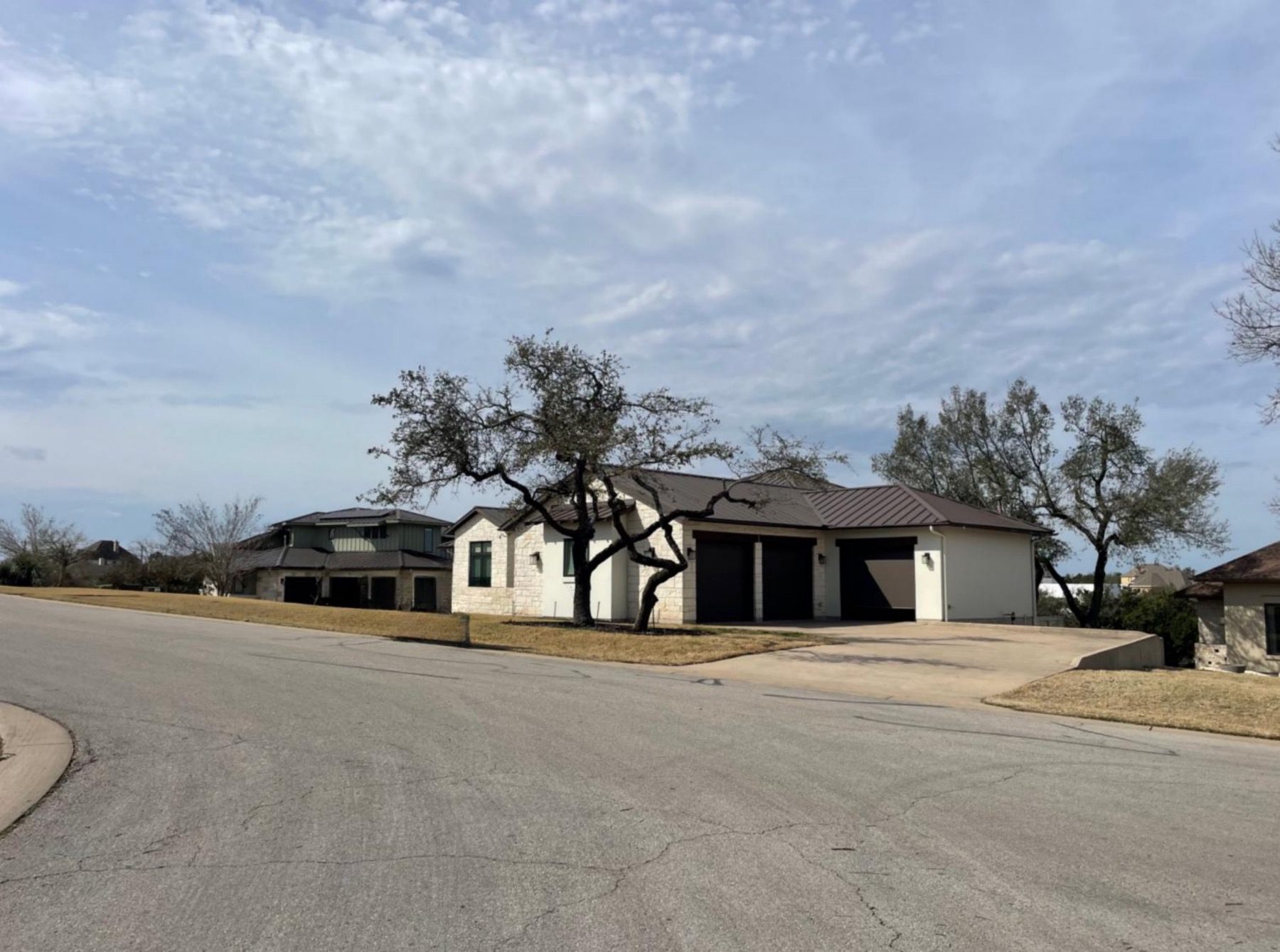 overlook estates one story home in Austin tx 78736