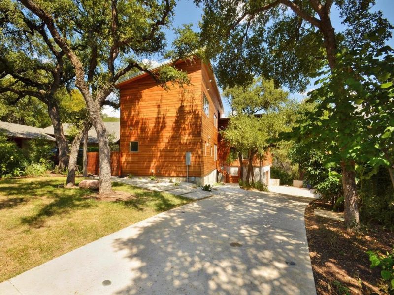 bartons bluff spyglass south austin neighborhood guide