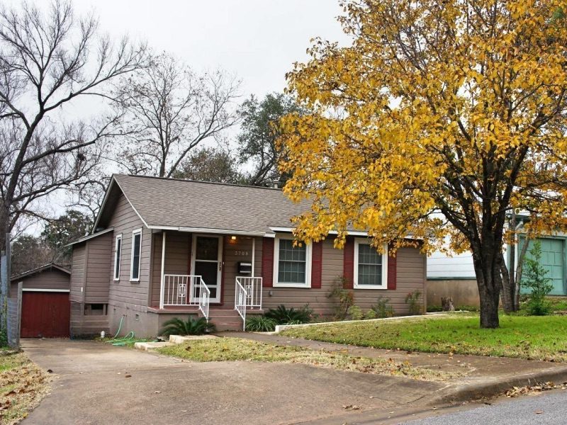 homes near Downtown Austin for $800k cherrywood