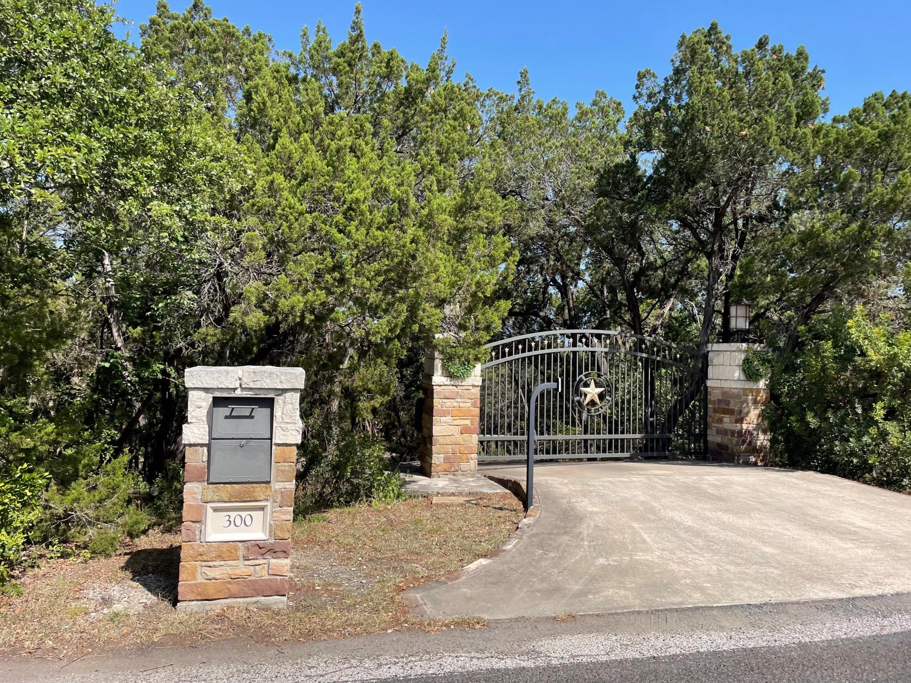 aqua monte luxury estate behind gate Austin 78733