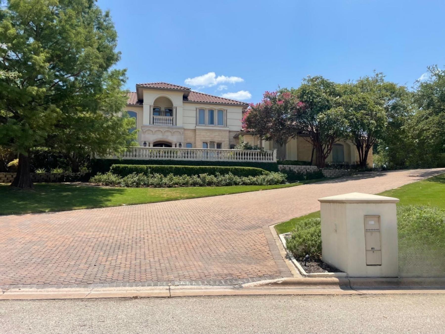 river pointe luxury estate in Austin texas