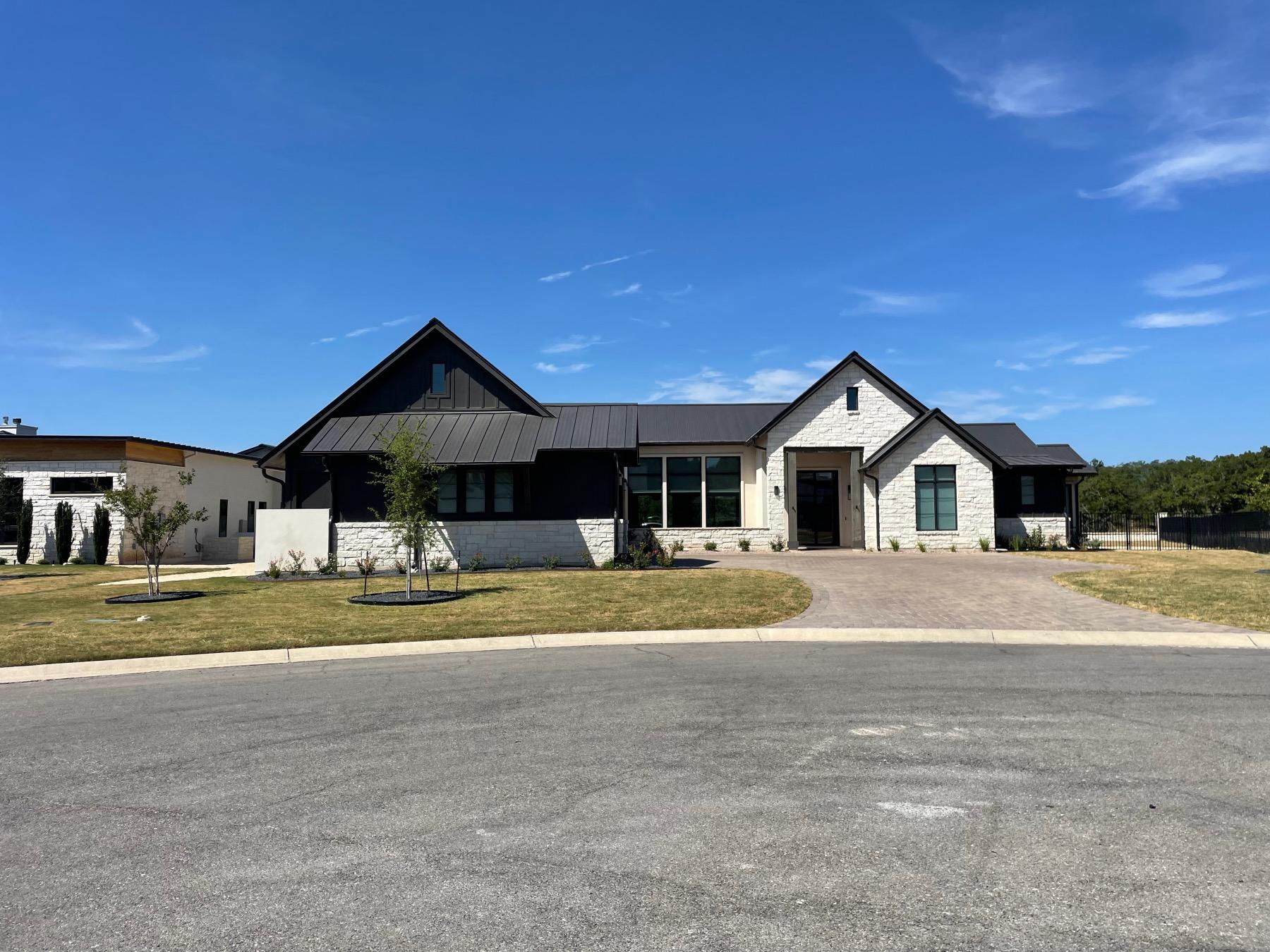 wildwood at caliterra one story luxury home dripping springs