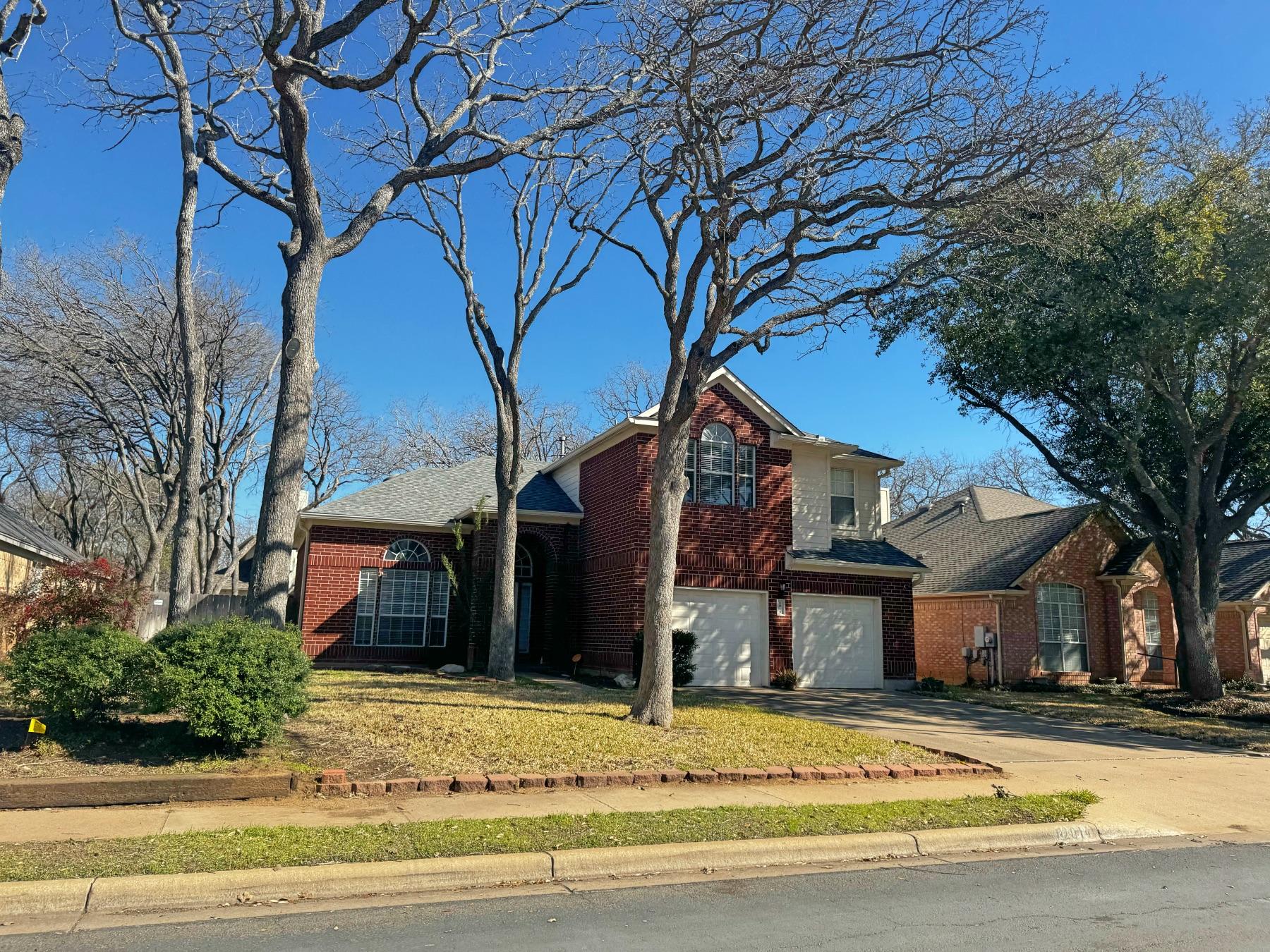 bent tree round rock two story home