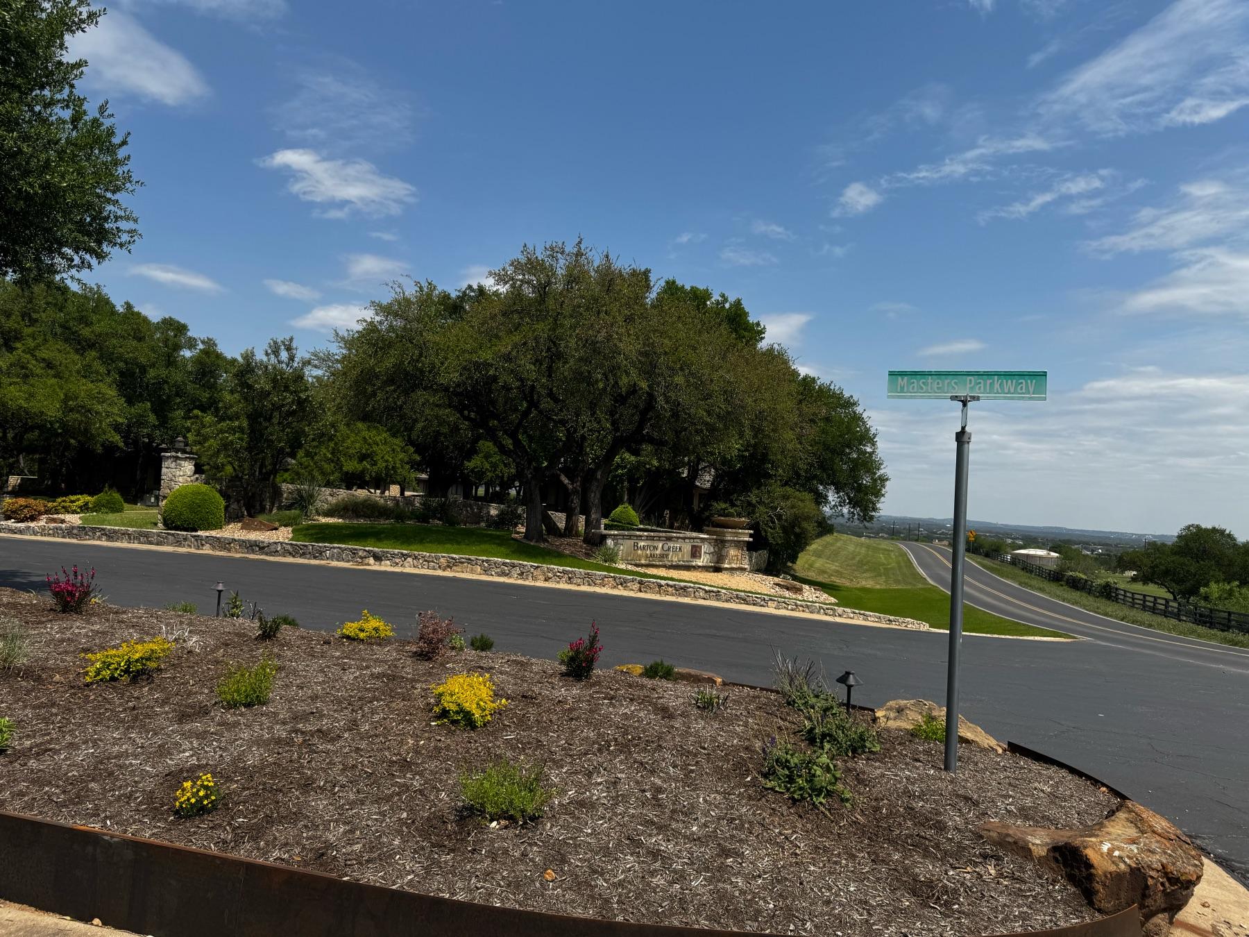 barton creek lakeside masters parkway entrance