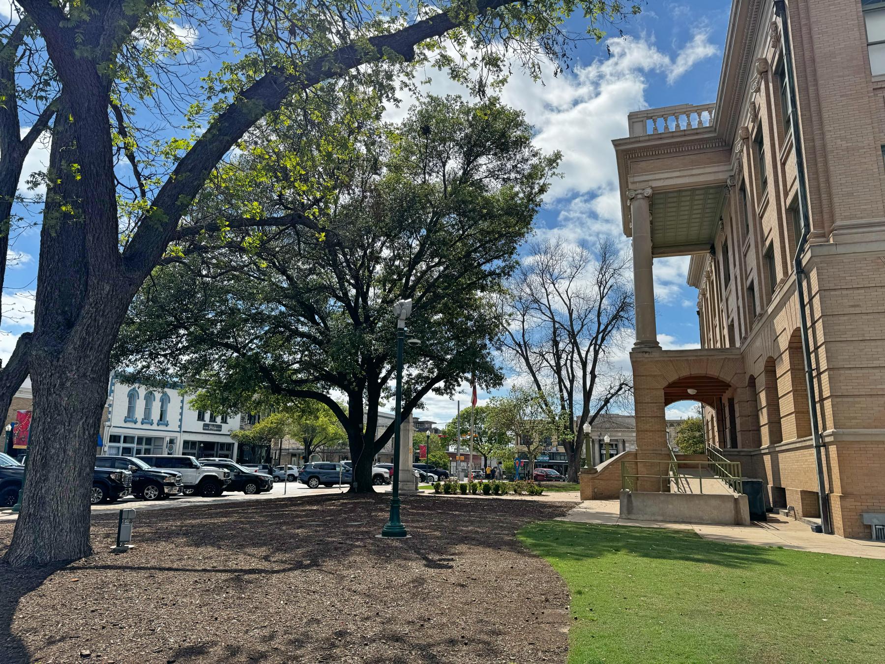 georgetown courthouse square