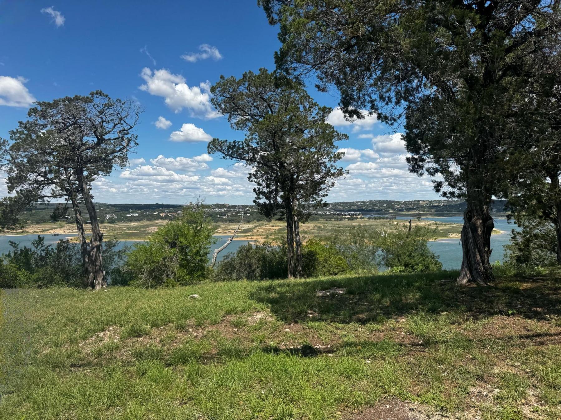 lake travis view from Lago Vista