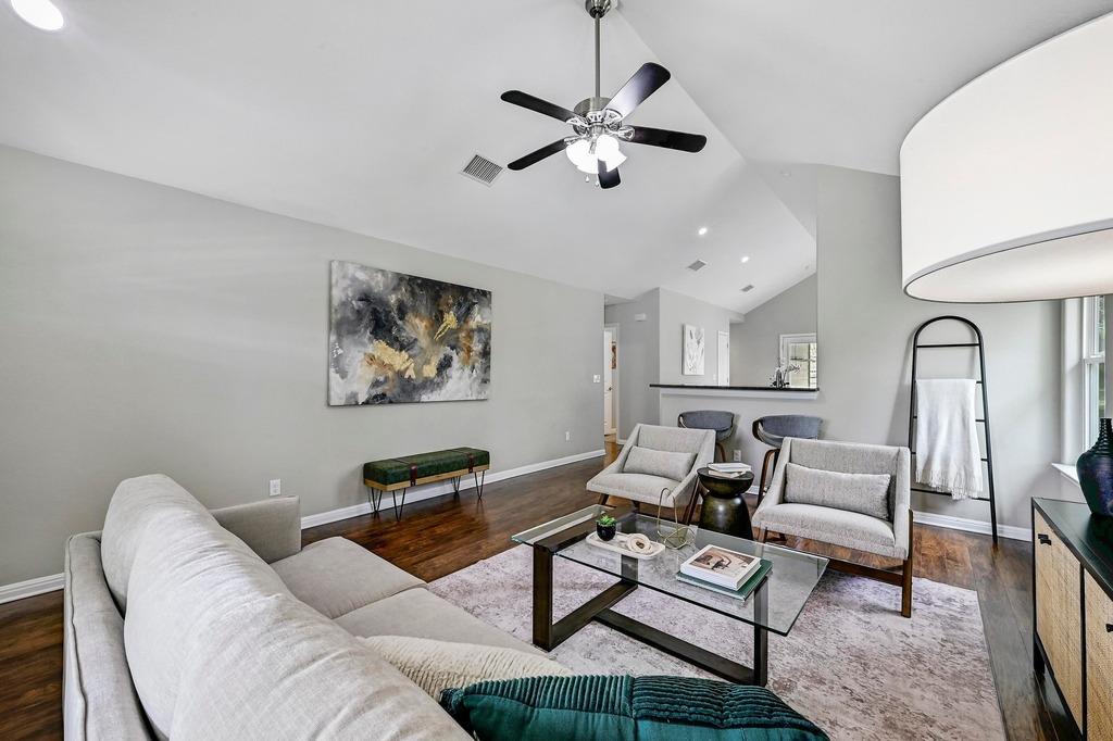 21003 Dodge Trail Lago Vista TX 78645 Open Floorplan