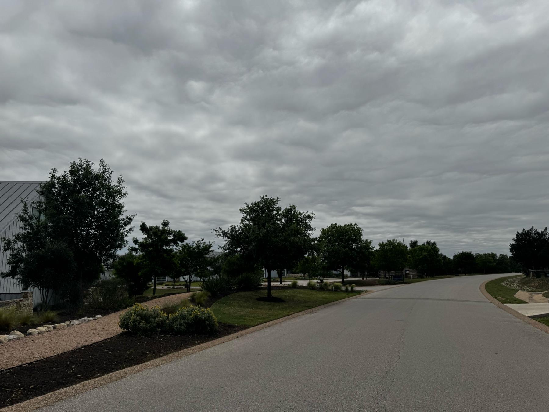 neighborhood street farmhouses reserve lake travis 78669