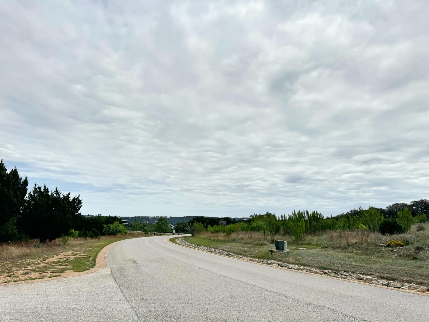 neighborhood street reserve lake travis spicewood