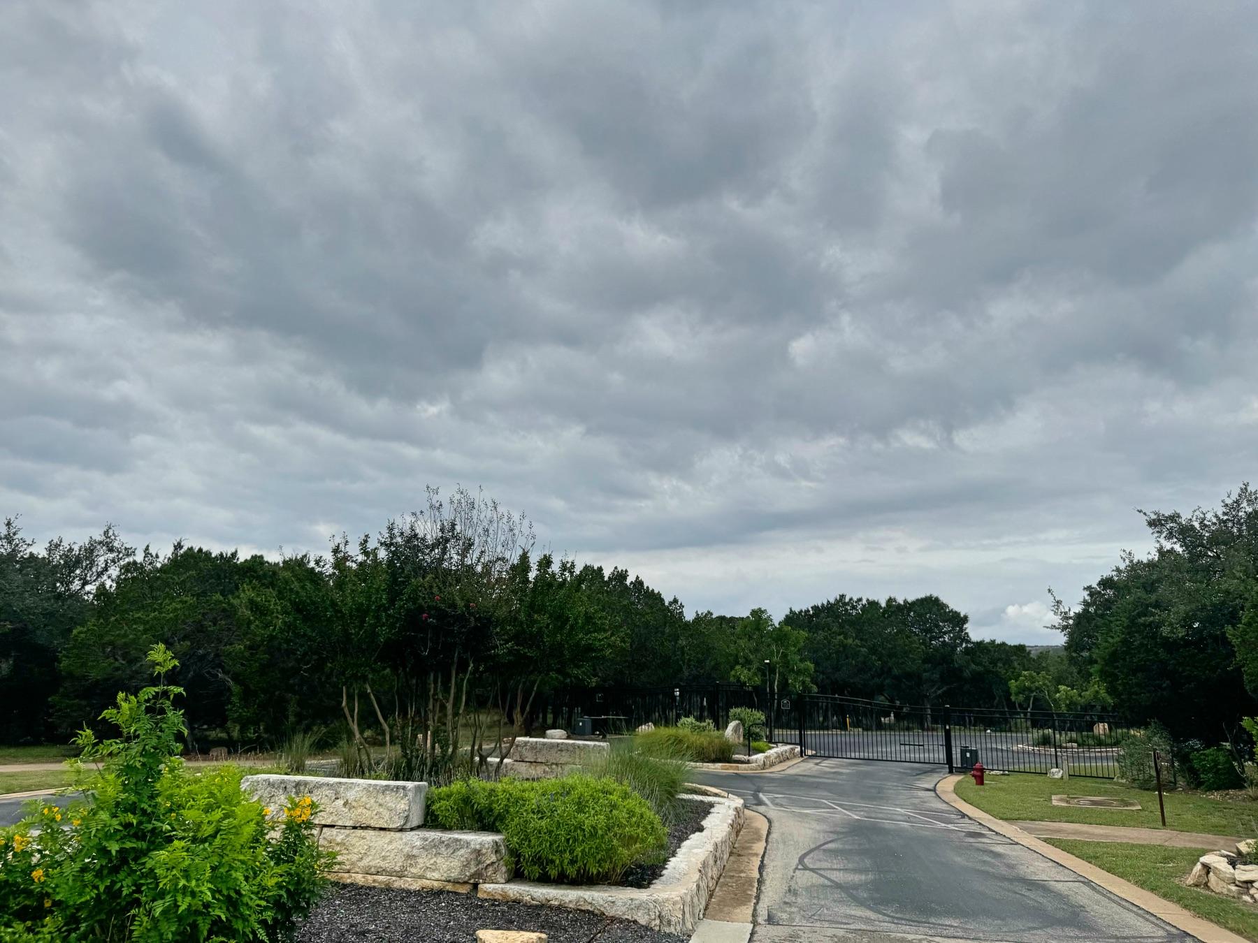 the pointe jonestown gated entrance